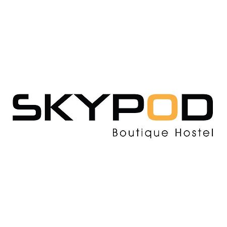 Skypod Boutique Hostel Кота-Кинабалу Экстерьер фото