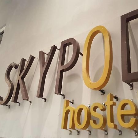 Skypod Boutique Hostel Кота-Кинабалу Экстерьер фото